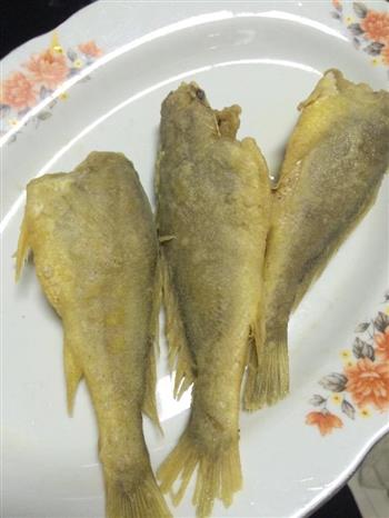 黄金诱人酥脆炸鱼怎么做，黄金诱人酥脆炸鱼怎么做好吃，黄金诱人酥脆炸鱼做法