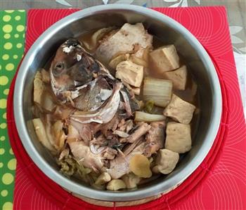 垮炖查干湖冬捕胖头鱼怎么做，垮炖查干湖冬捕胖头鱼怎么做好吃，垮炖查干湖冬捕胖头鱼做法
