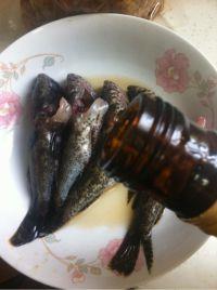 塘鲤鱼蒸蛋怎么做，塘鲤鱼蒸蛋怎么做好吃，塘鲤鱼蒸蛋做法