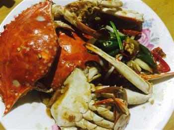 油焖花蟹怎么做，油焖花蟹怎么做好吃，油焖花蟹做法
