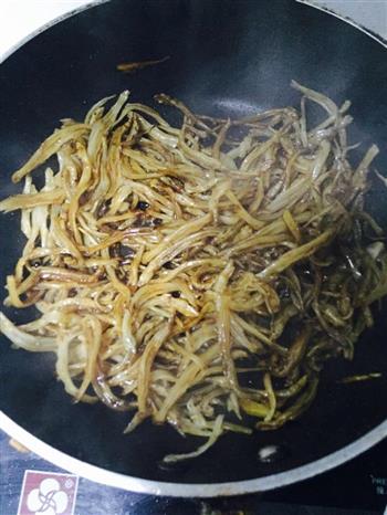 尖椒炒银鱼干怎么做，尖椒炒银鱼干怎么做好吃，尖椒炒银鱼干做法