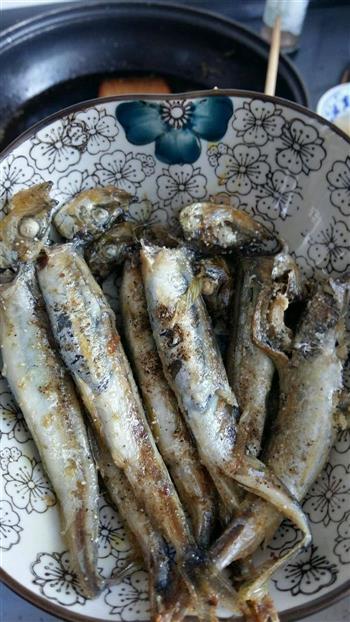 椒盐多春鱼怎么做，椒盐多春鱼怎么做好吃，椒盐多春鱼做法