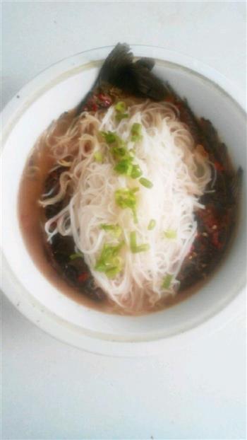 米线烧鲫鱼怎么做，米线烧鲫鱼怎么做好吃，米线烧鲫鱼做法