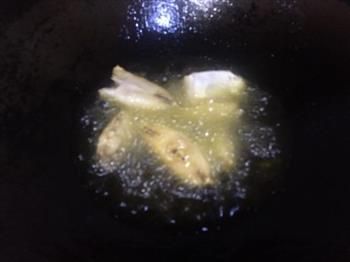 烧耗儿鱼怎么做，烧耗儿鱼怎么做好吃，烧耗儿鱼做法