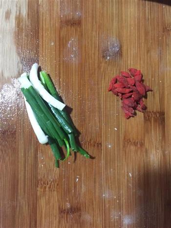 香菇豆腐鱼汤怎么做，香菇豆腐鱼汤怎么做好吃，香菇豆腐鱼汤做法