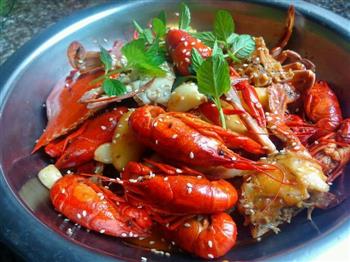 私房麻辣蟹虾锅怎么做，私房麻辣蟹虾锅怎么做好吃，私房麻辣蟹虾锅做法