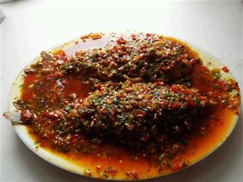 家常藿香鲫鱼怎么做，家常藿香鲫鱼怎么做好吃，家常藿香鲫鱼做法