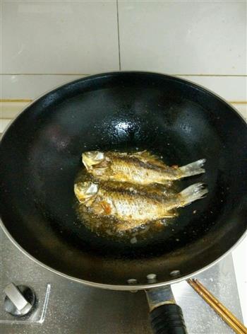 糖醋炸鱼块怎么做，糖醋炸鱼块怎么做好吃，糖醋炸鱼块做法