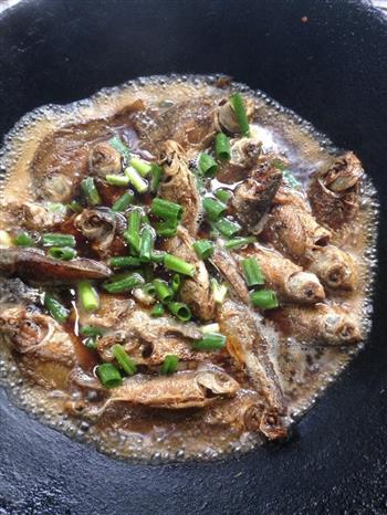 糖醋小杂鱼怎么做，糖醋小杂鱼怎么做好吃，糖醋小杂鱼做法