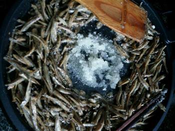 香酥金线鱼干怎么做，香酥金线鱼干怎么做好吃，香酥金线鱼干做法