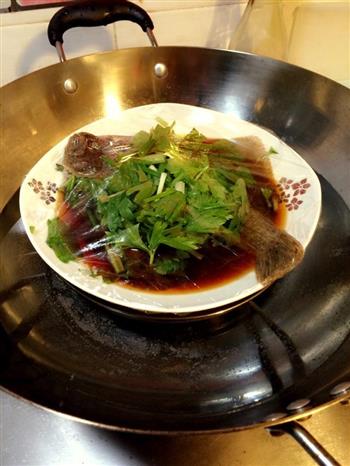 小红椒清蒸多宝鱼怎么做，小红椒清蒸多宝鱼怎么做好吃，小红椒清蒸多宝鱼做法