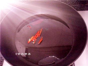 蒜蓉XO酱蒸大虾怎么做，蒜蓉XO酱蒸大虾怎么做好吃，蒜蓉XO酱蒸大虾做法