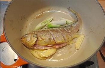 黄鱼蛤蜊浓汤怎么做，黄鱼蛤蜊浓汤怎么做好吃，黄鱼蛤蜊浓汤做法