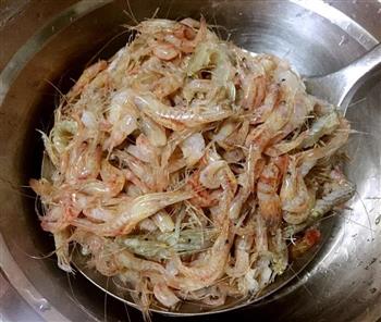 酥炸黄金虾怎么做，酥炸黄金虾怎么做好吃，酥炸黄金虾做法