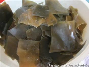 黄豆海带大骨汤怎么做，黄豆海带大骨汤怎么做好吃，黄豆海带大骨汤做法
