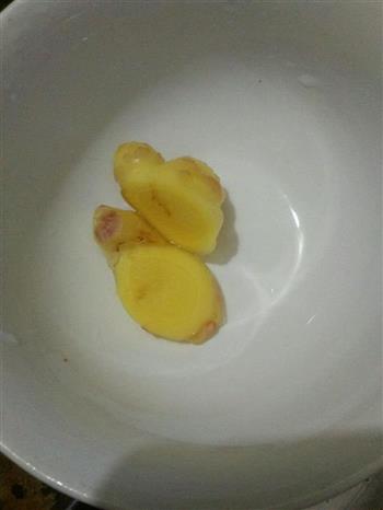 豆腐鲫鱼鲜汤怎么做，豆腐鲫鱼鲜汤怎么做好吃，豆腐鲫鱼鲜汤做法