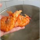 蘑菇鸡腿鲜汤怎么做，蘑菇鸡腿鲜汤怎么做好吃，蘑菇鸡腿鲜汤做法