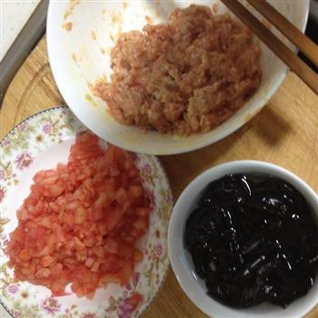 番茄肉圆汤怎么做，番茄肉圆汤怎么做好吃，番茄肉圆汤做法
