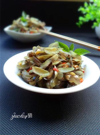 九层塔炒薄壳怎么做，九层塔炒薄壳怎么做好吃，九层塔炒薄壳做法