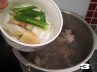 清炖白萝卜牛腩汤怎么做，清炖白萝卜牛腩汤怎么做好吃，清炖白萝卜牛腩汤做法