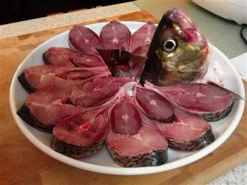 火腿蒸鱼怎么做，火腿蒸鱼怎么做好吃，火腿蒸鱼做法
