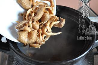 真姬菇肚片汤怎么做，真姬菇肚片汤怎么做好吃，真姬菇肚片汤做法