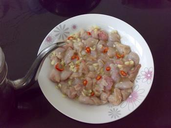 蒜辣鱼杂怎么做，蒜辣鱼杂怎么做好吃，蒜辣鱼杂做法