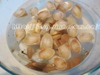 牛蒡黑豆煲鸡汤怎么做，牛蒡黑豆煲鸡汤怎么做好吃，牛蒡黑豆煲鸡汤做法