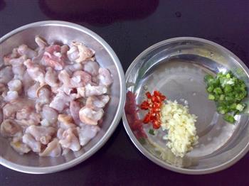 蒜辣鱼杂怎么做，蒜辣鱼杂怎么做好吃，蒜辣鱼杂做法