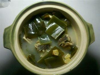 砂锅海带脊骨汤怎么做，砂锅海带脊骨汤怎么做好吃，砂锅海带脊骨汤做法