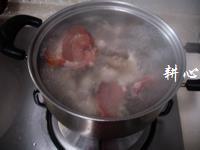 松茸火腿炖鸡汤怎么做，松茸火腿炖鸡汤怎么做好吃，松茸火腿炖鸡汤做法