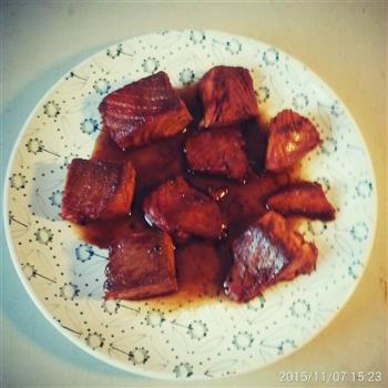 红烧三文鱼怎么做，红烧三文鱼怎么做好吃，红烧三文鱼做法