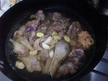 啤酒老鸭粉丝煲怎么做，啤酒老鸭粉丝煲怎么做好吃，啤酒老鸭粉丝煲做法