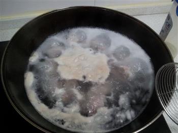 冬瓜海带炖蹄膀怎么做，冬瓜海带炖蹄膀怎么做好吃，冬瓜海带炖蹄膀做法