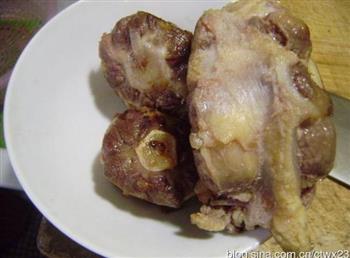 金汤牛尾怎么做，金汤牛尾怎么做好吃，金汤牛尾做法