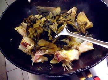 绝味酸菜鱼片儿-夏日的酸爽怎么做，绝味酸菜鱼片儿-夏日的酸爽怎么做好吃，绝味酸菜鱼片儿-夏日的酸爽做法