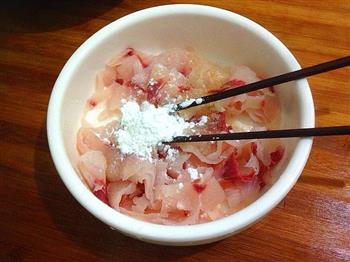绝味酸菜鱼片儿-夏日的酸爽怎么做，绝味酸菜鱼片儿-夏日的酸爽怎么做好吃，绝味酸菜鱼片儿-夏日的酸爽做法