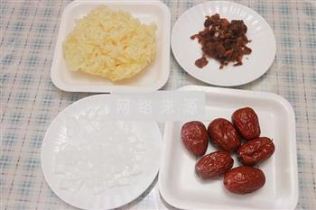桂圆红枣银耳汤怎么做，桂圆红枣银耳汤怎么做好吃，桂圆红枣银耳汤做法
