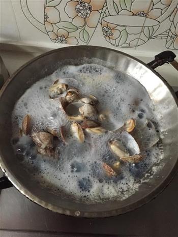 葱油花蛤怎么做，葱油花蛤怎么做好吃，葱油花蛤做法