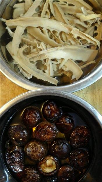 爆素鳝丝怎么做，爆素鳝丝怎么做好吃，爆素鳝丝做法