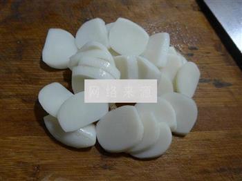 牛筋丸菜芯年糕汤怎么做，牛筋丸菜芯年糕汤怎么做好吃，牛筋丸菜芯年糕汤做法