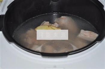 蔬菜鲍鱼排骨汤怎么做，蔬菜鲍鱼排骨汤怎么做好吃，蔬菜鲍鱼排骨汤做法