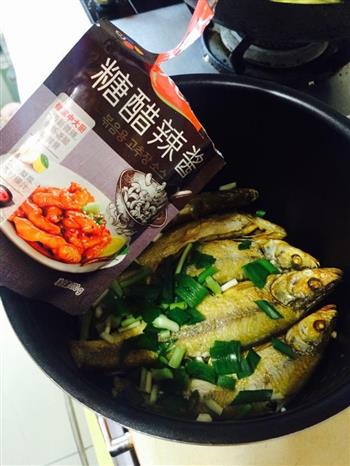 糖醋辣酱糖醋酥鱼怎么做，糖醋辣酱糖醋酥鱼怎么做好吃，糖醋辣酱糖醋酥鱼做法