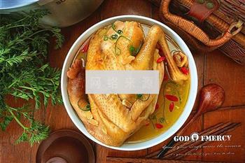 天麻核桃枸杞鸡汤怎么做，天麻核桃枸杞鸡汤怎么做好吃，天麻核桃枸杞鸡汤做法