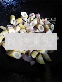 鲜嫩清香春笋汤怎么做，鲜嫩清香春笋汤怎么做好吃，鲜嫩清香春笋汤做法