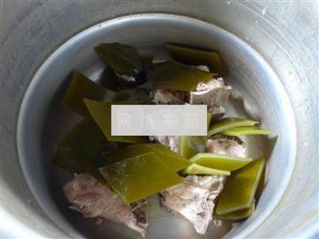 海带龙骨汤怎么做，海带龙骨汤怎么做好吃，海带龙骨汤做法
