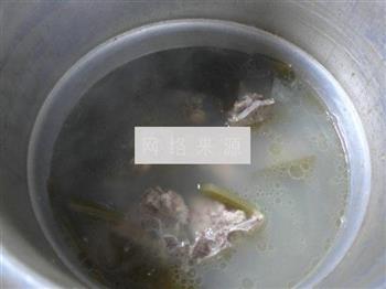 海带龙骨汤怎么做，海带龙骨汤怎么做好吃，海带龙骨汤做法