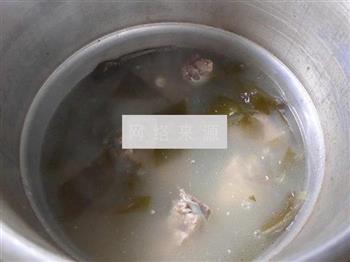 海带龙骨汤怎么做，海带龙骨汤怎么做好吃，海带龙骨汤做法