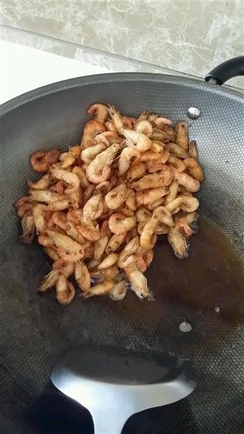 香酥小野虾怎么做，香酥小野虾怎么做好吃，香酥小野虾做法