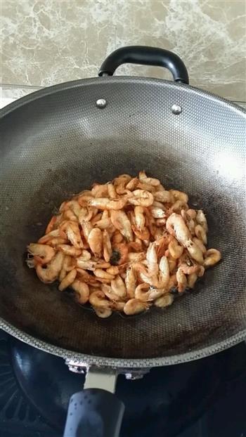 香酥小野虾怎么做，香酥小野虾怎么做好吃，香酥小野虾做法